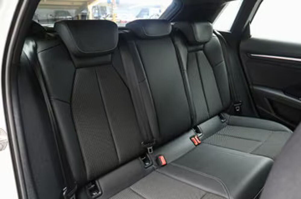 A3 S3 2.0 TFSI quattro S tronic Assist Navi Sound Kamera 2025 occasion 33000 Bordeaux