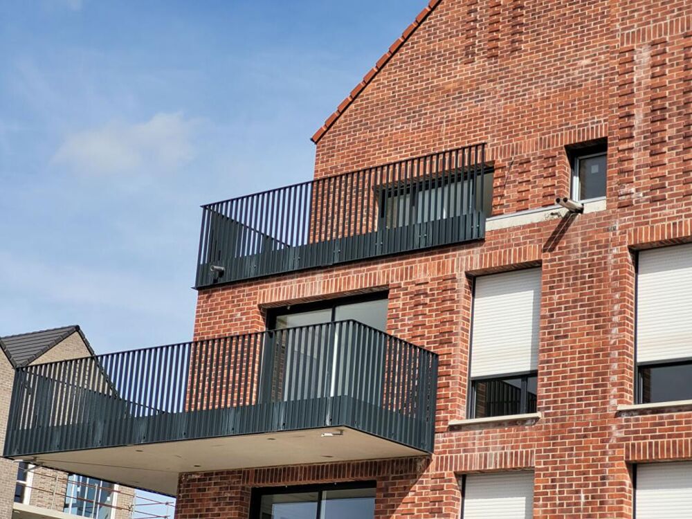 Halluin Appartement récent avec 2 chambres et terrasse 3e et dernier étage