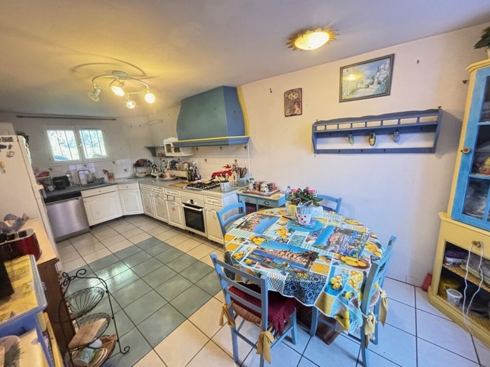 Maison à vendre 7 pièces AU CALME !