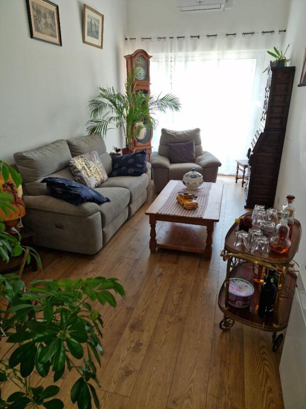 Vente Maison Maison  7 pièce(s) 191 m2  Terrain 475 m² + 5 ares Neufmaisons