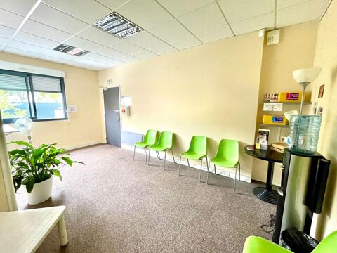A LOUER  BUREAUX - 49000 ANGERS 2300 49000 Angers