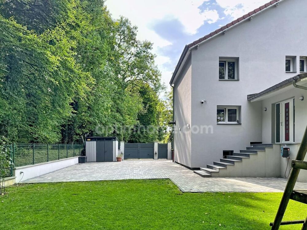 MAISON PLATEAU MONT ST MARTIN 162M2