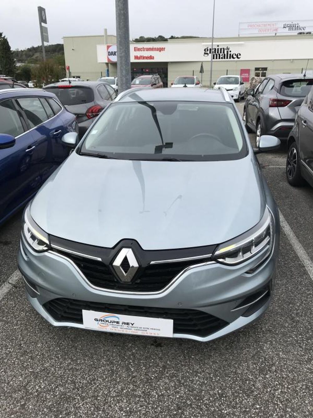 M&eacute;gane PLUG IN 160 BUSINESS 2020 occasion 38160 Chatte