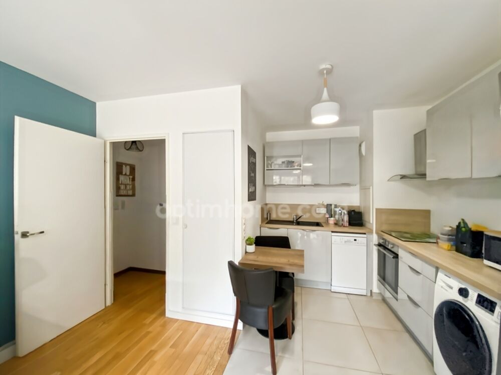 Vente Appartement VERSAILLES (78) - QUARTIER RECHERCHÉ - RESIDENCE RECENTE 2019 - APPARTEMENT 2 PIÈCES - BALCON - 1ER ETAGE - ASCENSEUR - PARKING Versailles