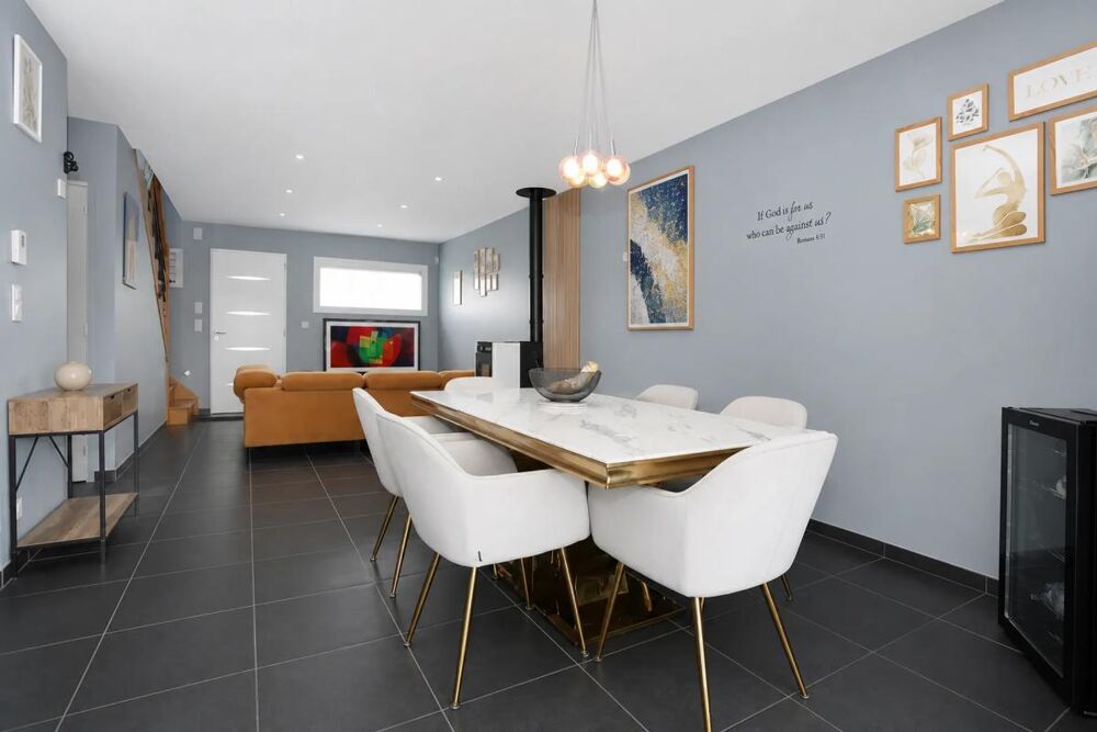 Vente Maison Maison de 6 pièces de 112 m² situé à Cintré Cintre