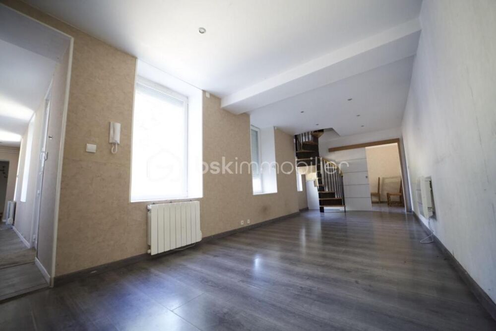 Maison tradionnelle - 3 chambres avec jardin  75 m²  Pithiviers