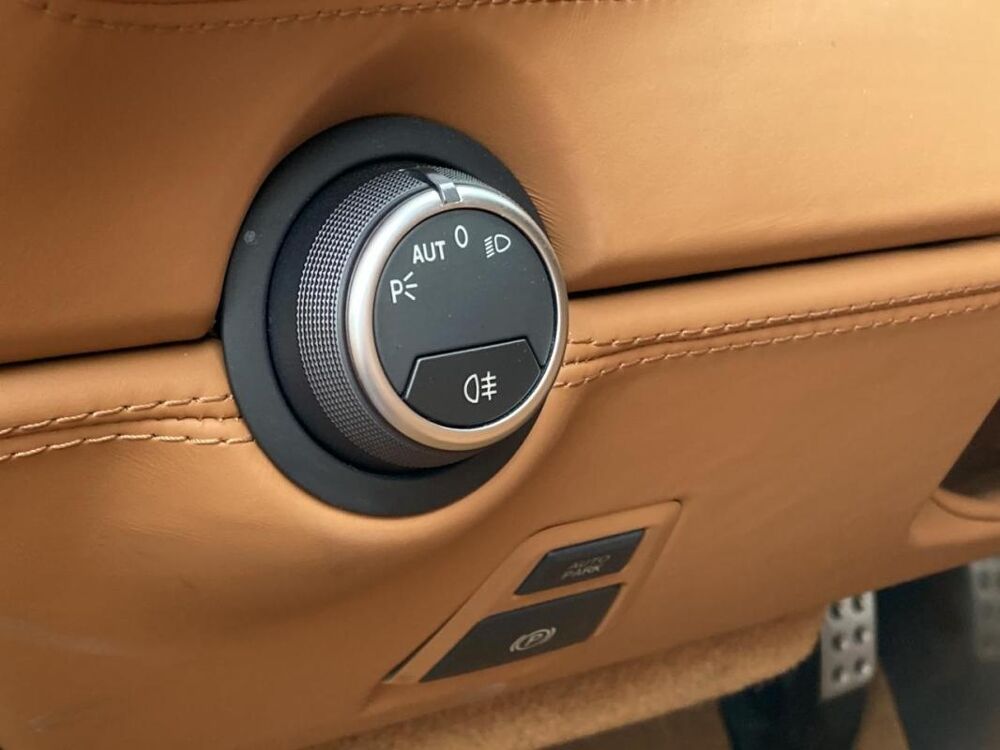 488 Spider 3.9 V8 670 CH - ORIGINE FRANCE ENTRETIEN EXCLUSIF FER 2016 occasion 14650 Carpiquet