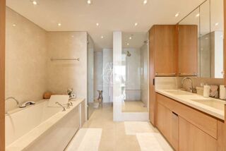  Appartement à vendre 9 pièces 334 m²