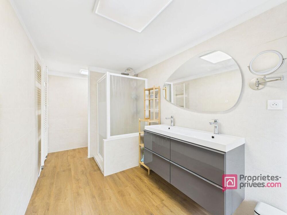 à vendre  Propriété/château Avanton (86170)