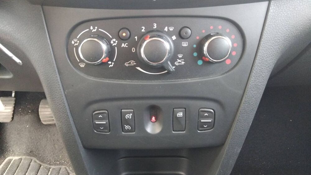 Sandero 0.9 TCe 90 Stepway Prestige 2014 occasion 38780 Pont Eveque