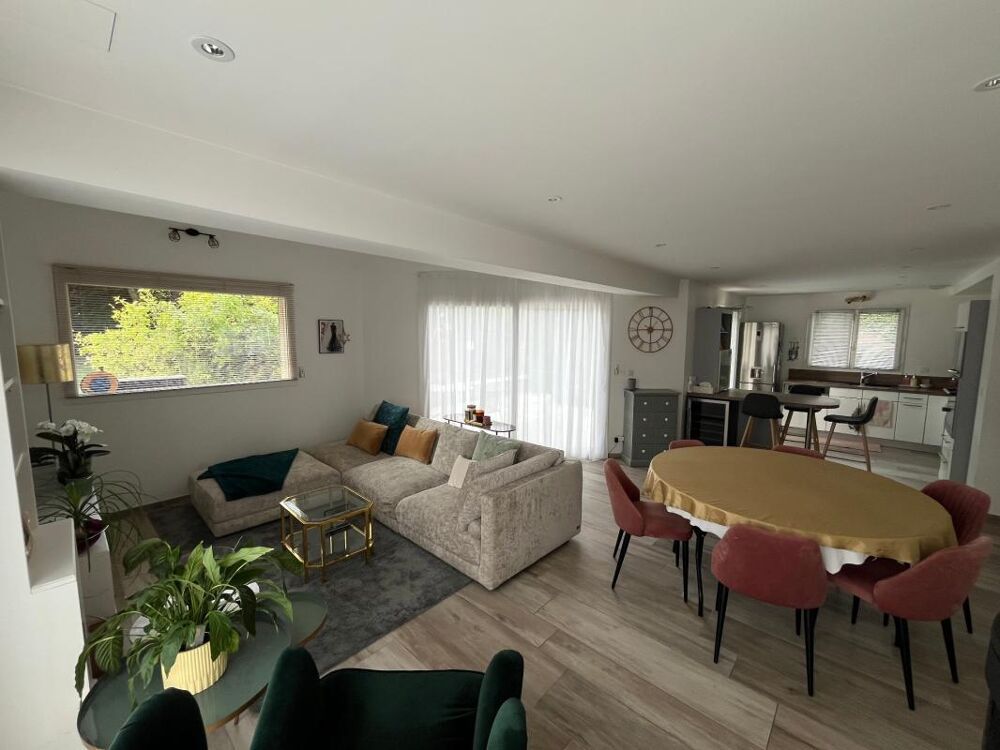 Maison individuelle  132 m²  Terrain de 1 159 m²  Allinges