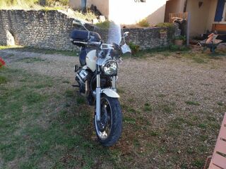 MOTO GUZZI 2011 occasion 84480 Bonnieux