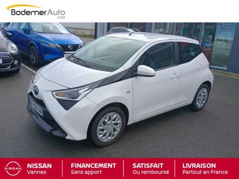 Toyota Aygo 1.0 VVT-i x-shift x-play 2021 occasion Vannes 56000