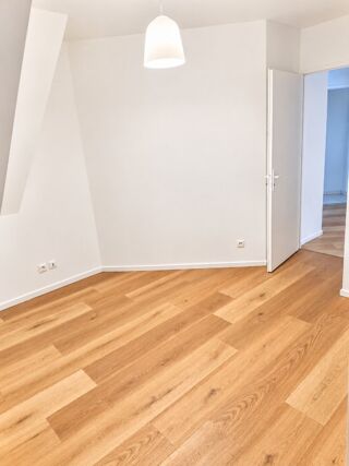  Appartement à louer 3 pièces 49 m²
