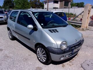 Twingo I 1,2 75 CV BOITE AUTO 2004 occasion 13510 &Eacute;guilles