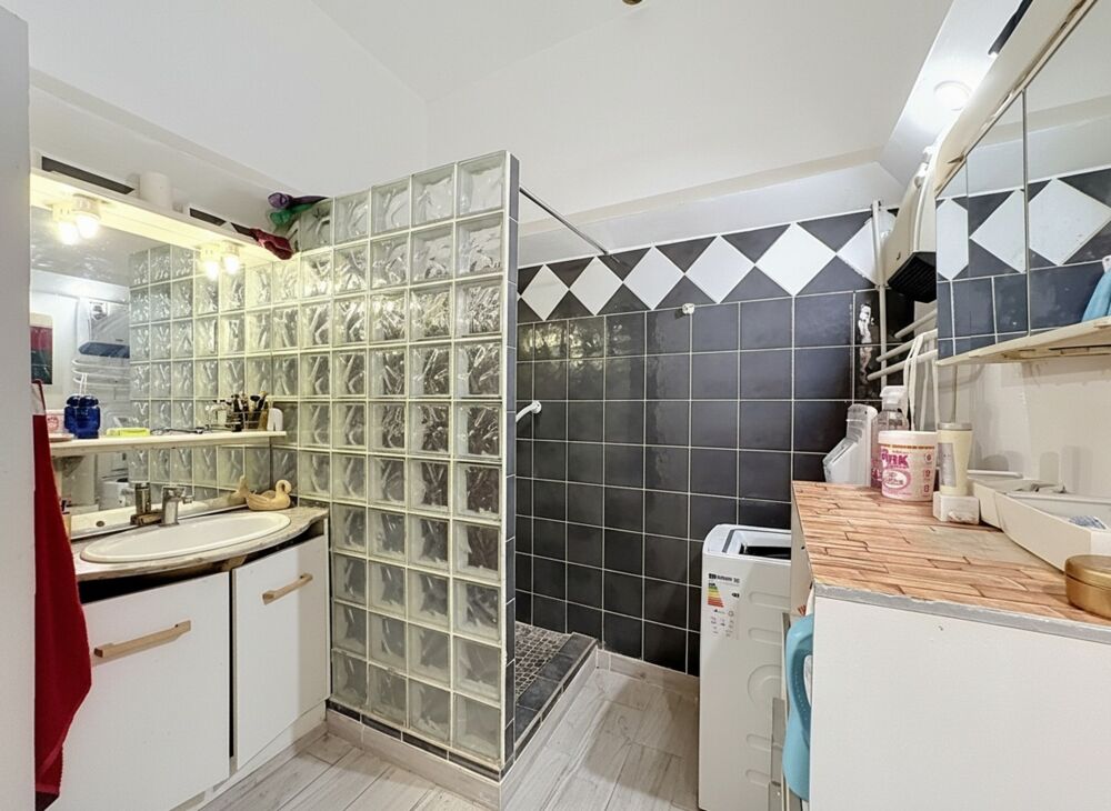 Vente Appartement Appartement 87 m² avec terrasse et cave – Beaucaire, secteur Les Fontêtes Beaucaire