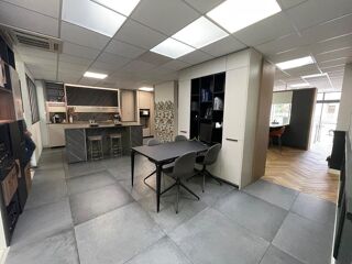  Immeuble à vendre 10 pièces 417 m²