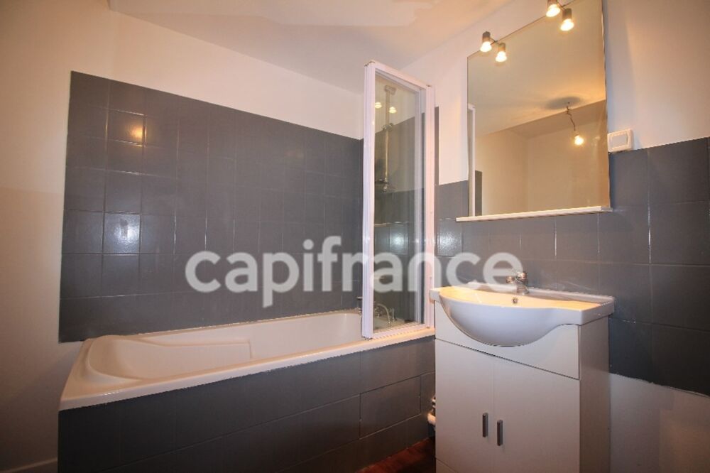Dpt Marne (51), à vendre AY appartement T3
