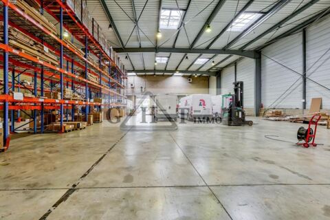   Entrepôt Bureaux 1998m² Saint-Thibault-des-Vignes 