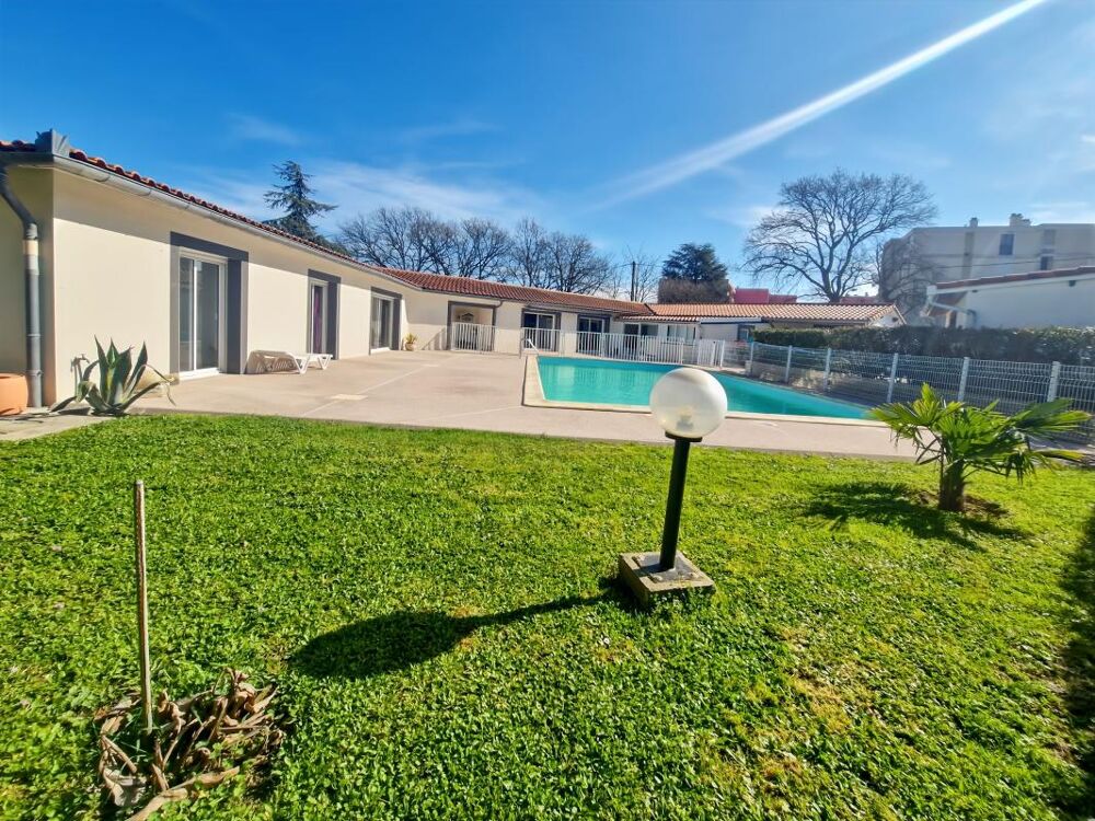 MAISON - 4 CHAMBRES - SPACIEUX - LUMINEUX - CALME - JARDIN - TERRASSE - GARAGE - MODERNE - PISCINE -RAMONVILLE