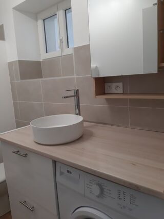  Appartement à louer 2 pièces 31 m²
