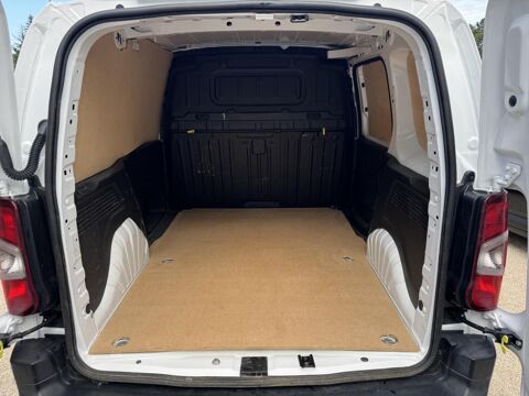 Berlingo Driver M 1000 1.5 BlueHDI 100 CV BVM5 2020 occasion 84300 Cavaillon