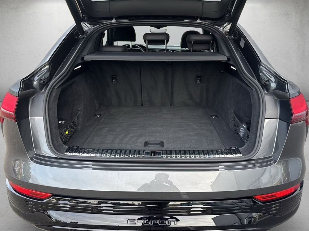 Q8 Sportback e-tron 55 S line quattro – SOH 99 % 2024 occasion 33000 Bordeaux
