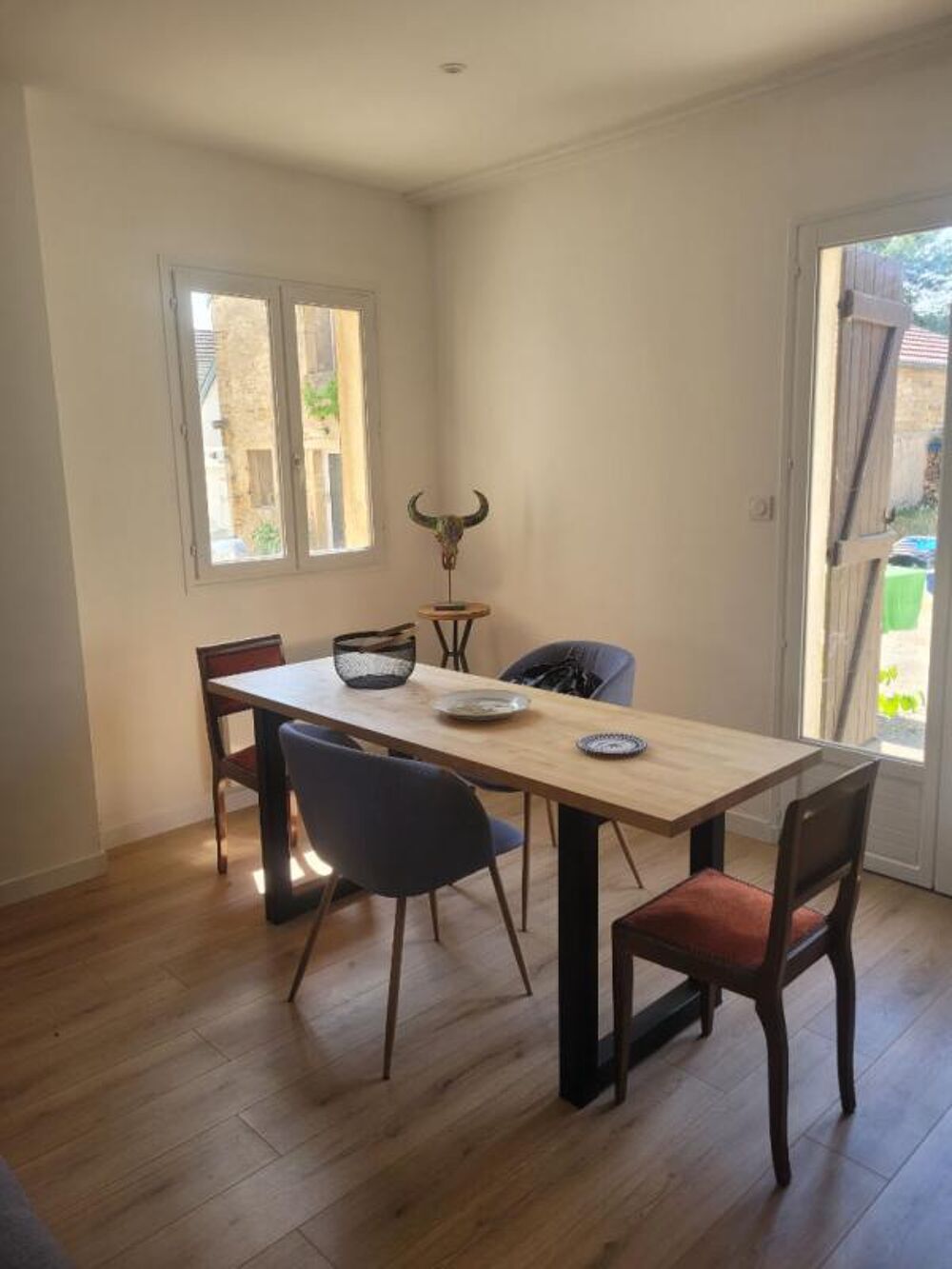 Maison en pierre du XVIIIe sur parcelle de 436m²