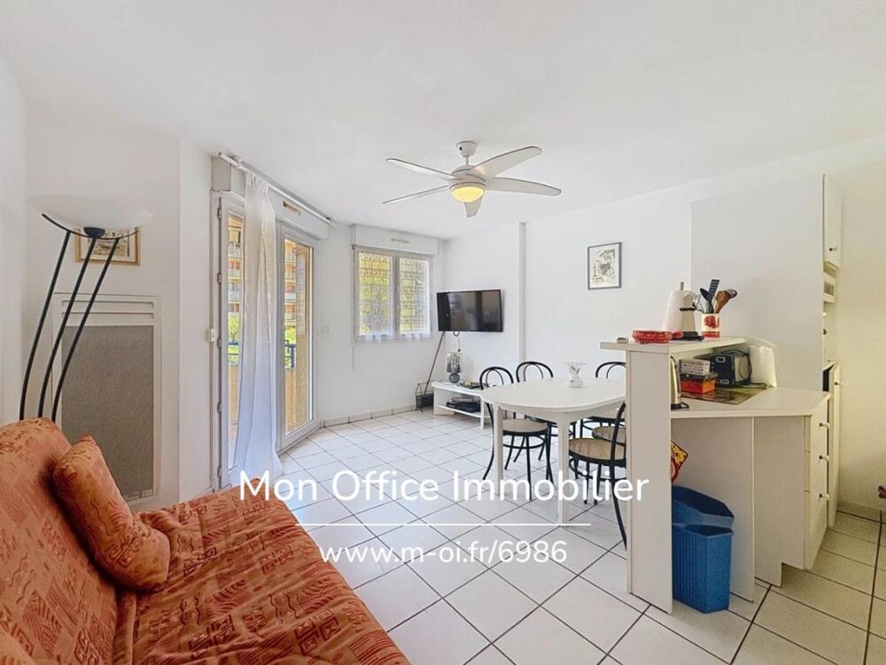 Référence : 6986-LES. - APPARTEMENT CENTRE VILLE 43M2 AVEC PARKING DE CAVALAIRE SUR MER