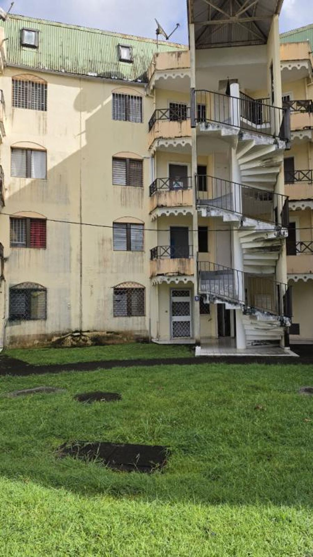 Appartement Fort De France 2 pièce(s) 35 m2