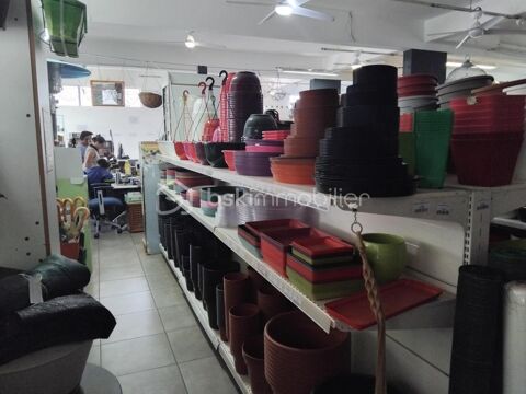 A louer Magasin de 220 m² Centre-ville du Tampon 5630 97430 Le tampon