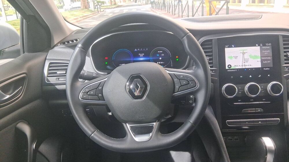 M&eacute;gane 1.6 E-Tech 160 Hybrid BVA6 Business 2022 occasion 92800 Puteaux