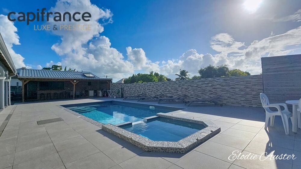 Vente Villa Villa T6 moderne et spacieuse avec piscine et sa dépendance T2 Le moule