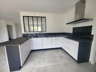  Maison  vendre 4 pices 101 m