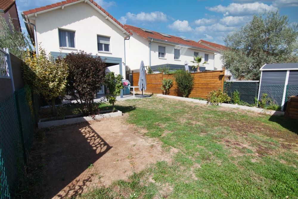 Location Maison Belle maison meublée 3 chambres avec jardin – Pregnin Saint genis pouilly
