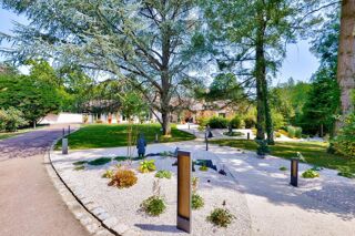  Propri�t�/ch�teau � vendre 9 pi�ces 307 m�