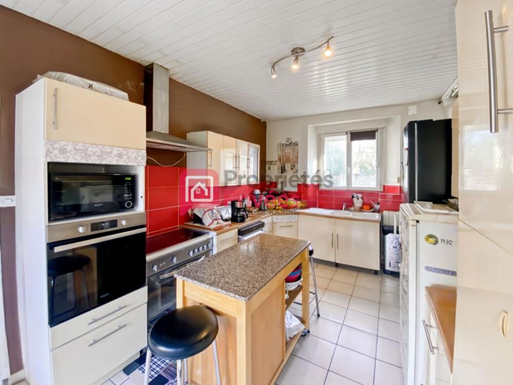Maison Villeneuve L Archeveque 6 pièce(s) 116 m2