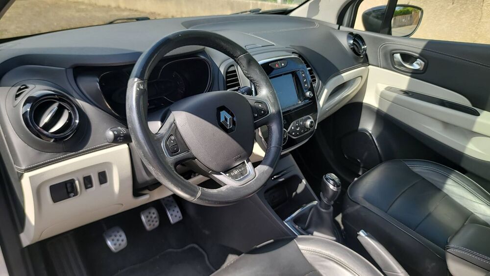 Captur 1.5 dCi 110 Initiale Paris 2018 occasion 11400 Castelnaudary