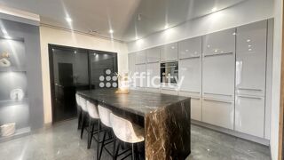  Villa à vendre 6 pièces 160 m²