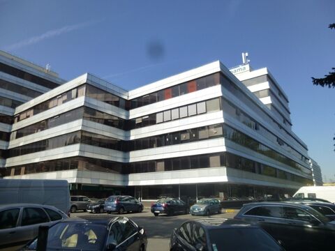 600 m2 de bureaux avec parking &agrave; vendre &agrave; Cergy au prix de 650000 euros 600000 95000 Cergy