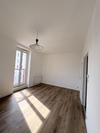  Appartement à louer 3 pièces 52 m²