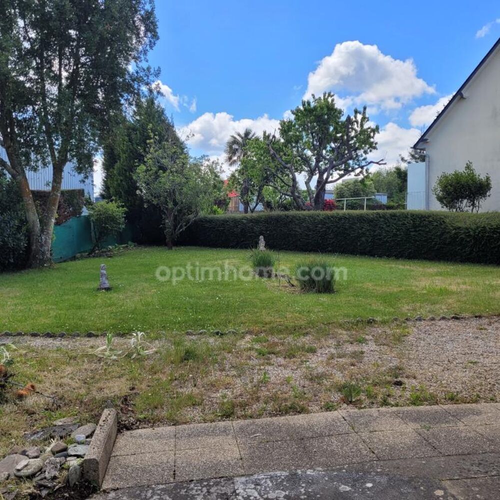 Maison familiale 130 m² à Quévert  5 chambres, jardin 580 exposé au sud, centres commerciaux Leclerc et Carrefour à 2 pas
