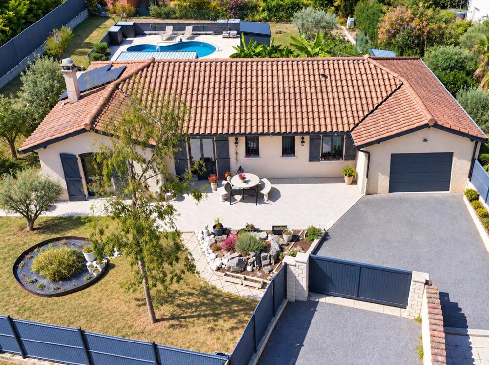Vente Maison 01600 - TOUSSIEUX - PLAIN-PIED - PISCINE - TERRAIN 1 000 M² - DPE B Toussieux