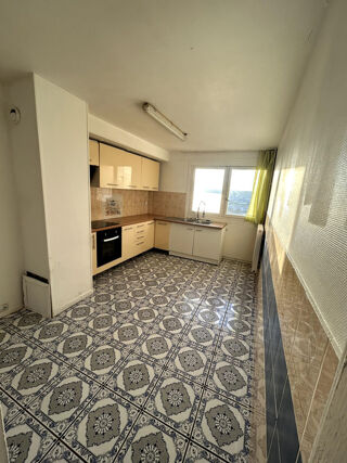  Appartement à vendre 5 pièces 93 m²
