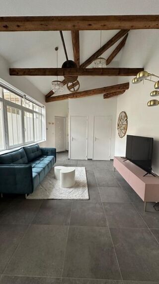  Appartement à louer 2 pièces 45 m²