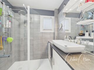  Appartement à vendre 4 pièces 84 m²
