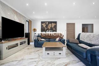  Maison 7 pièces 250 m² Beleymas
