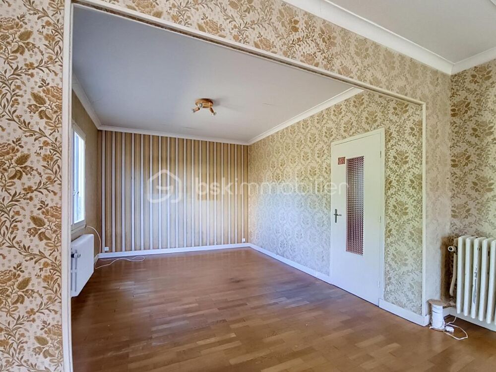 MAISON SUR SOUS-SOL