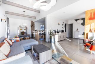  Villa  vendre 5 pices 108 m