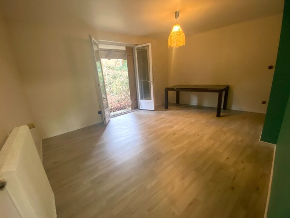 Vente Maison Maison à vendre 7 pièces proche de DAMPIERRE LES BOIS-ETUPES (25) Etupes